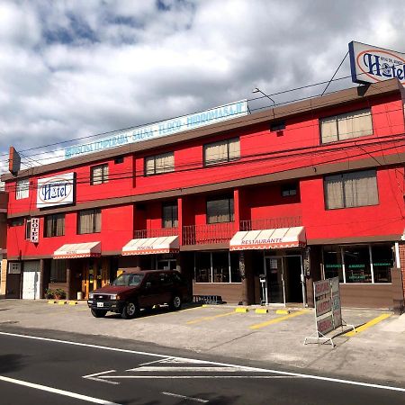 Hostal Mitad Del Mundo Cayambe Exterior photo